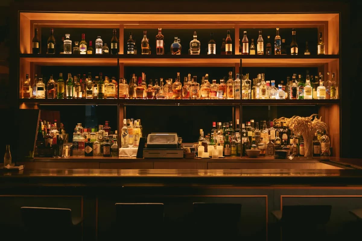Capture Bar - LGBTQ+ venue in Berlin